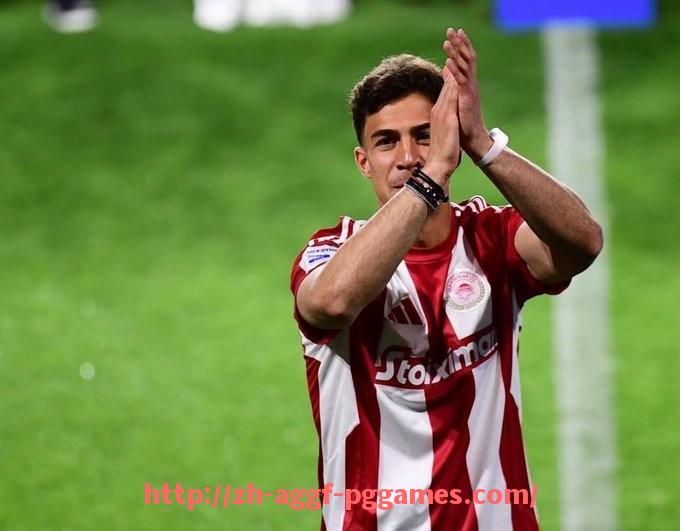 PG模拟器官方网站-世俱杯比赛战略调整建议及应对方案